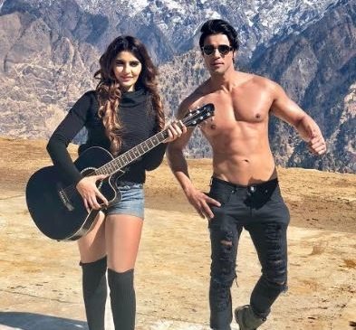 Deepti Sadhwani & Ravinder Kuhar