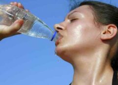 Summer Precautions : What happens When You Don’t Drink Enough Water